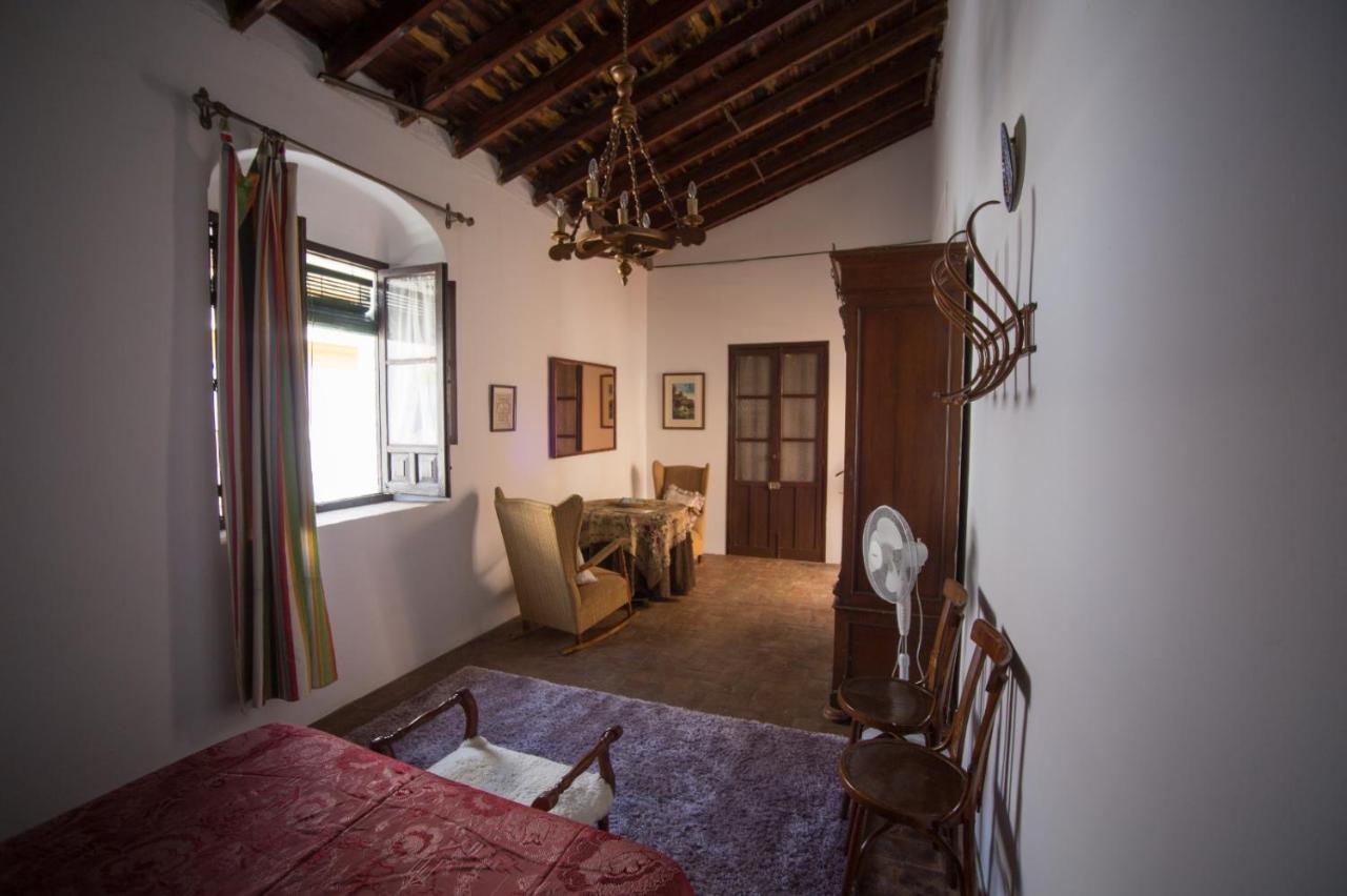 Apartmán La Casa Del Cura 1935 Alcalá de Guadaira Exteriér fotografie